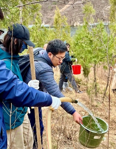 

描述已自动生成